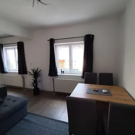 Eva's * 奥尔陶斯